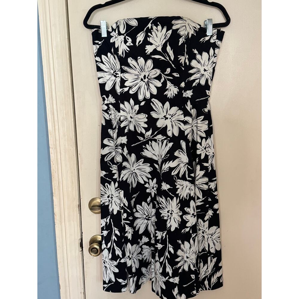 White House Black Market Dress Size 12 Black White Floral Midi A-Line Classic